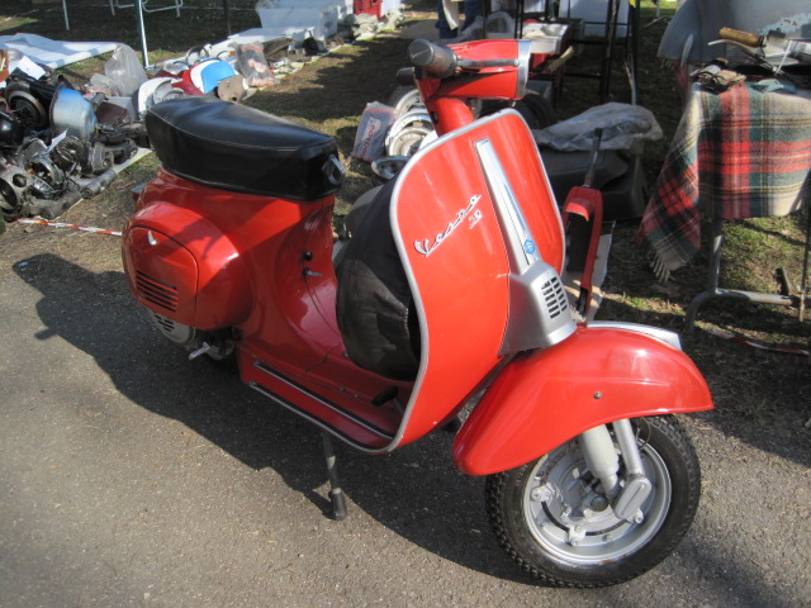 Vespa 50 Special